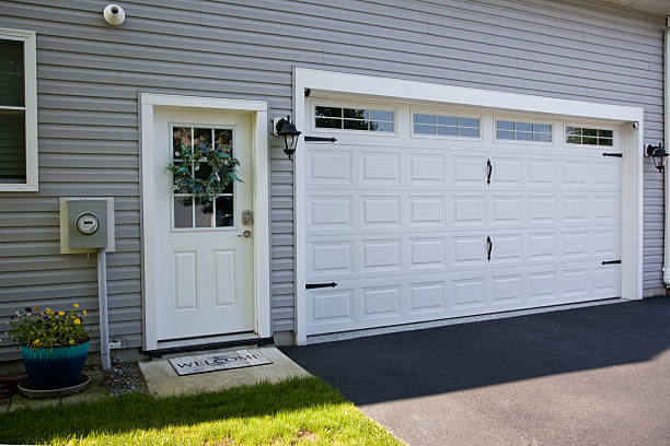 24/7 Emergency Garage Door Panel Replacement experts in Madison Heights, VA